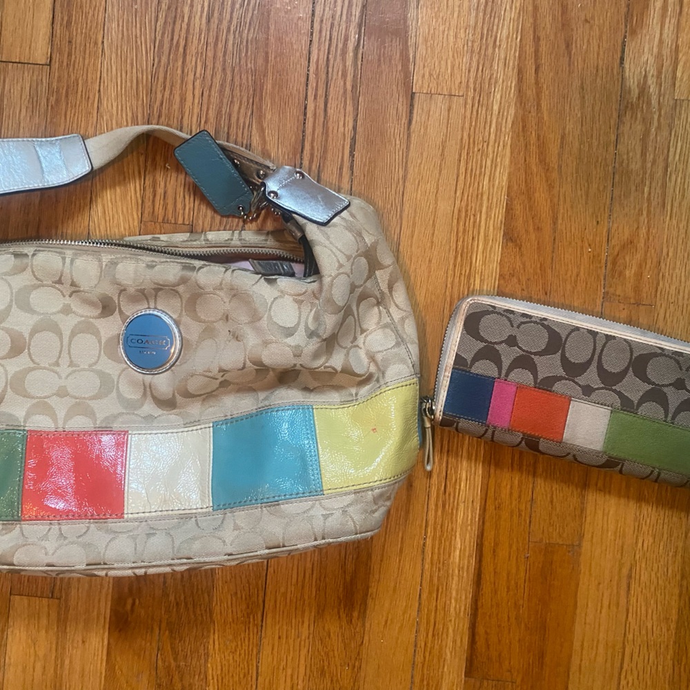 Coach Beige Signature Multi-Color Stripe Cross body/Shoulder Handbag F17441